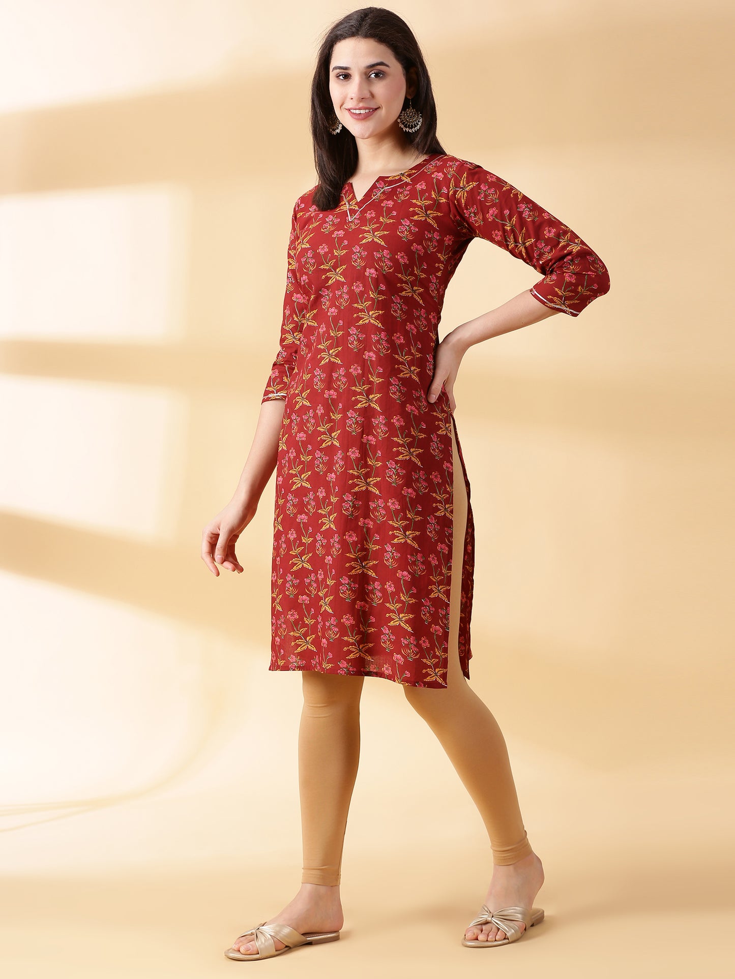 Women Maroon Cotton Straight Kurta