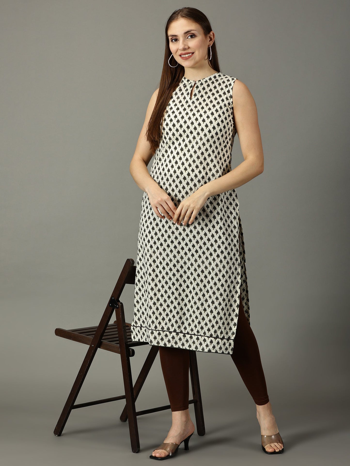 Women Off White Printed Cotton Kurta
