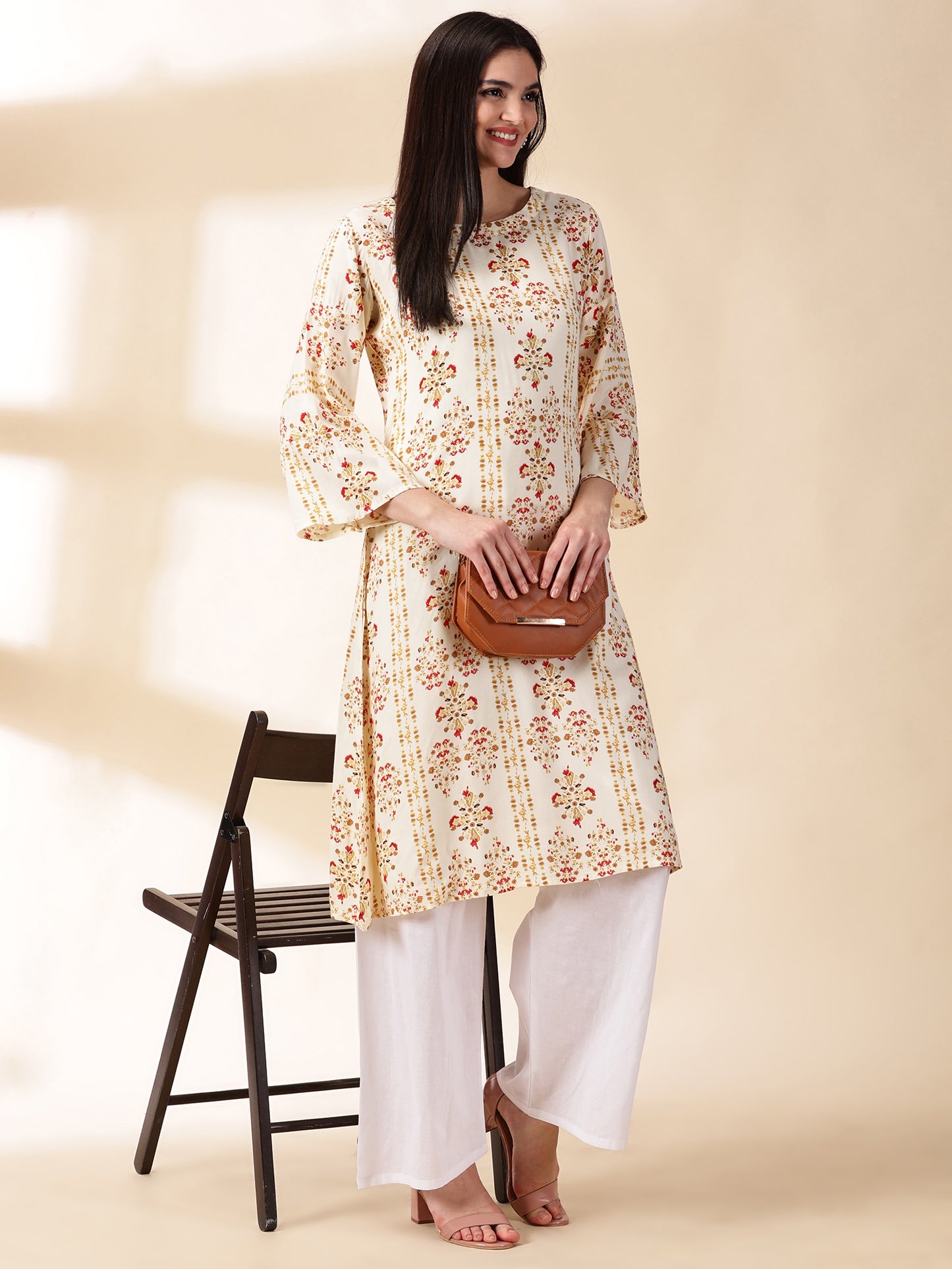 Women Cotton Off White Floral Printed Kurta