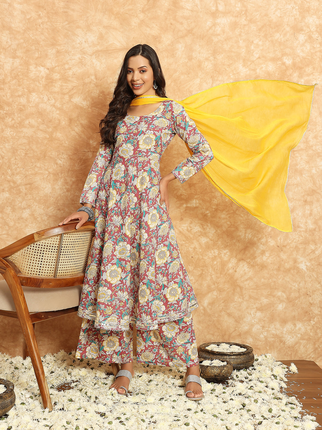women multi color anarkali kurta set