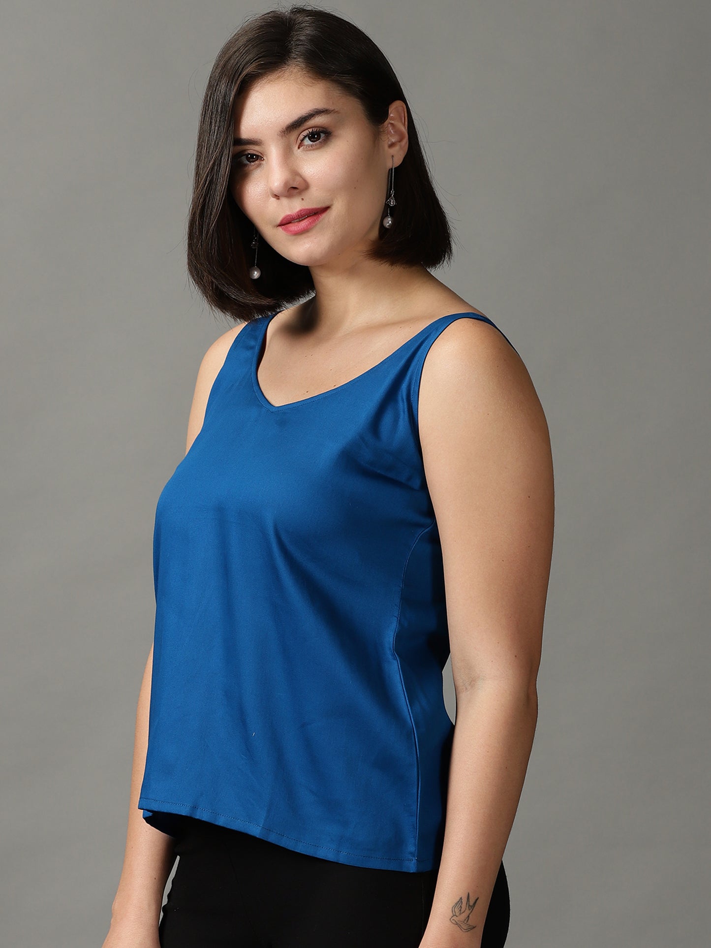 Women Blue V Neck Sleeveless Top