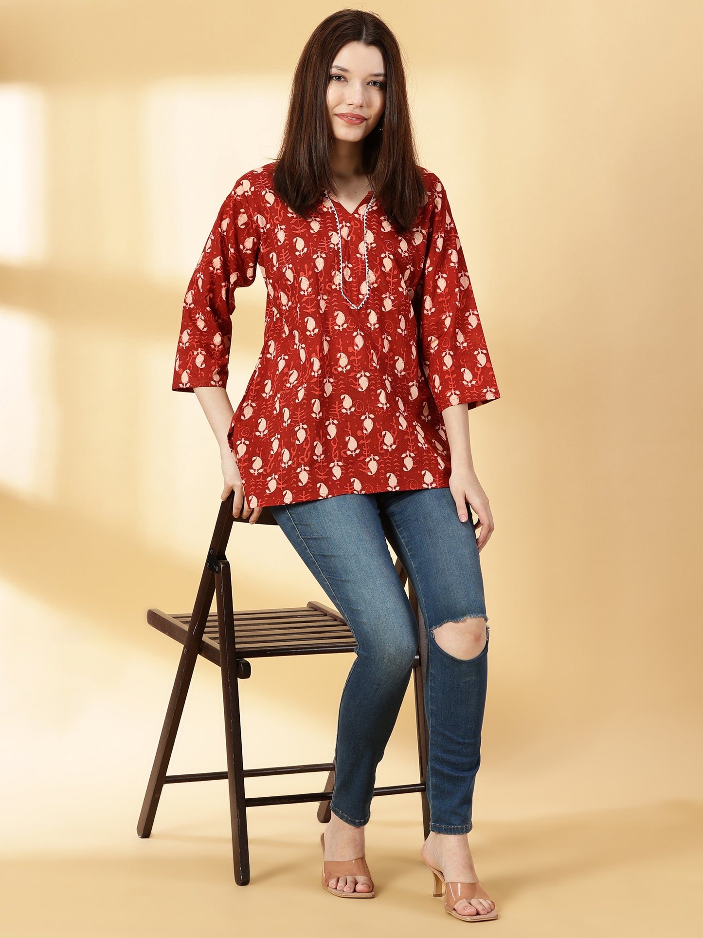 Women Brown Cotton Printed Straight Kurti