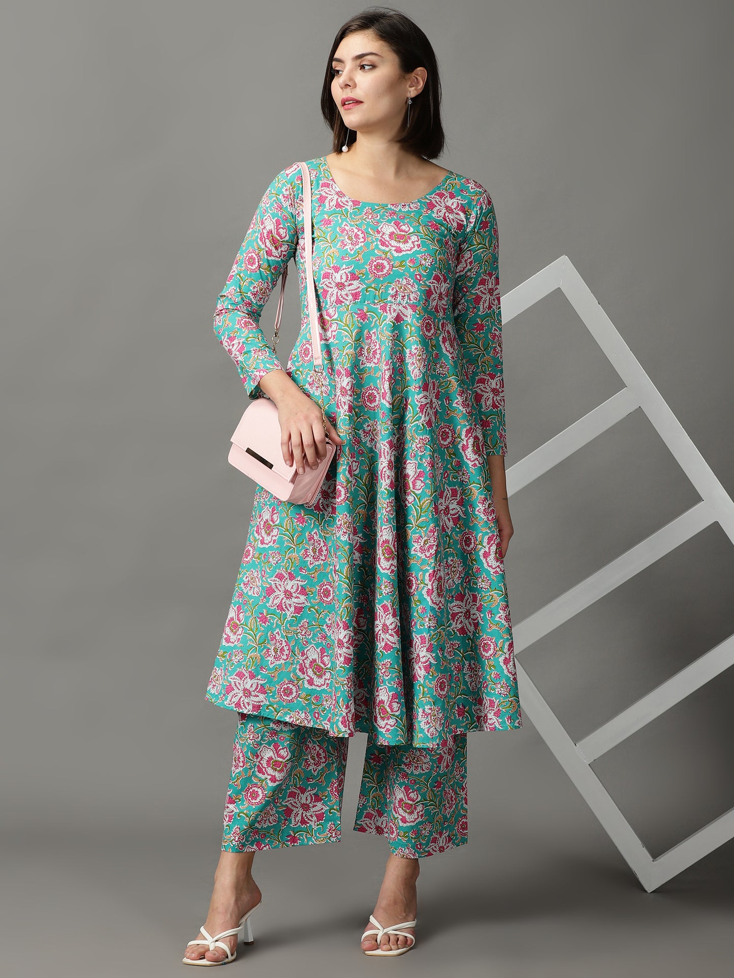 Women Green Flower Print Palazzo