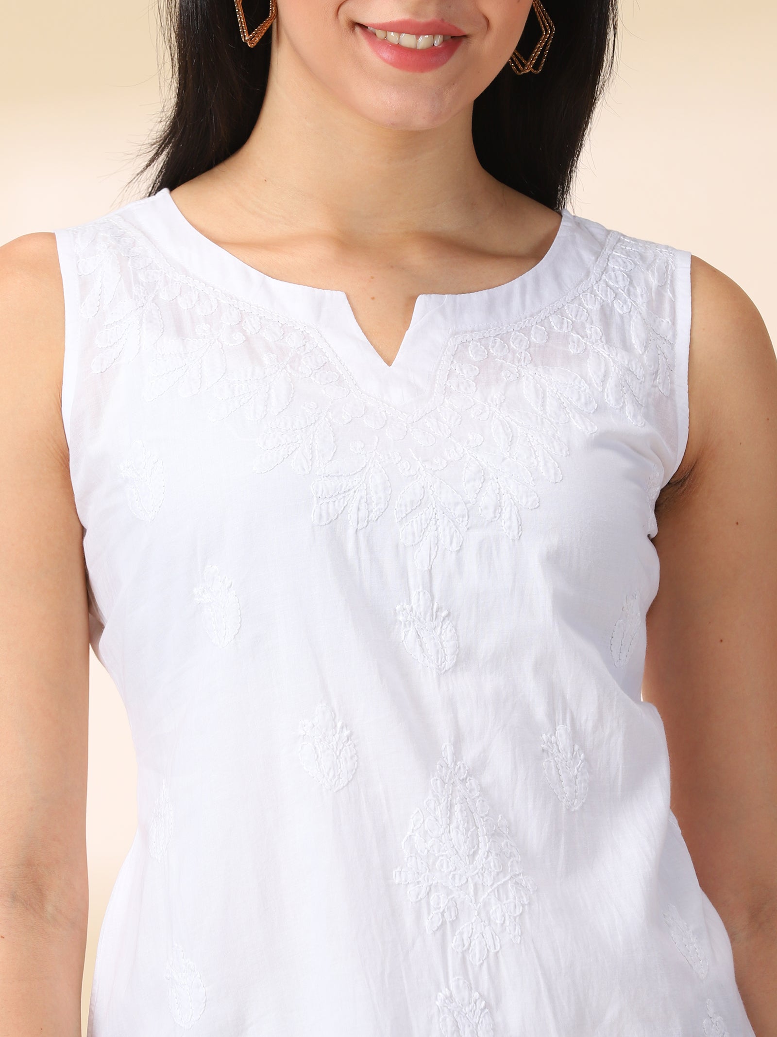 Women White Cotton Embroidered Sleeveless Top