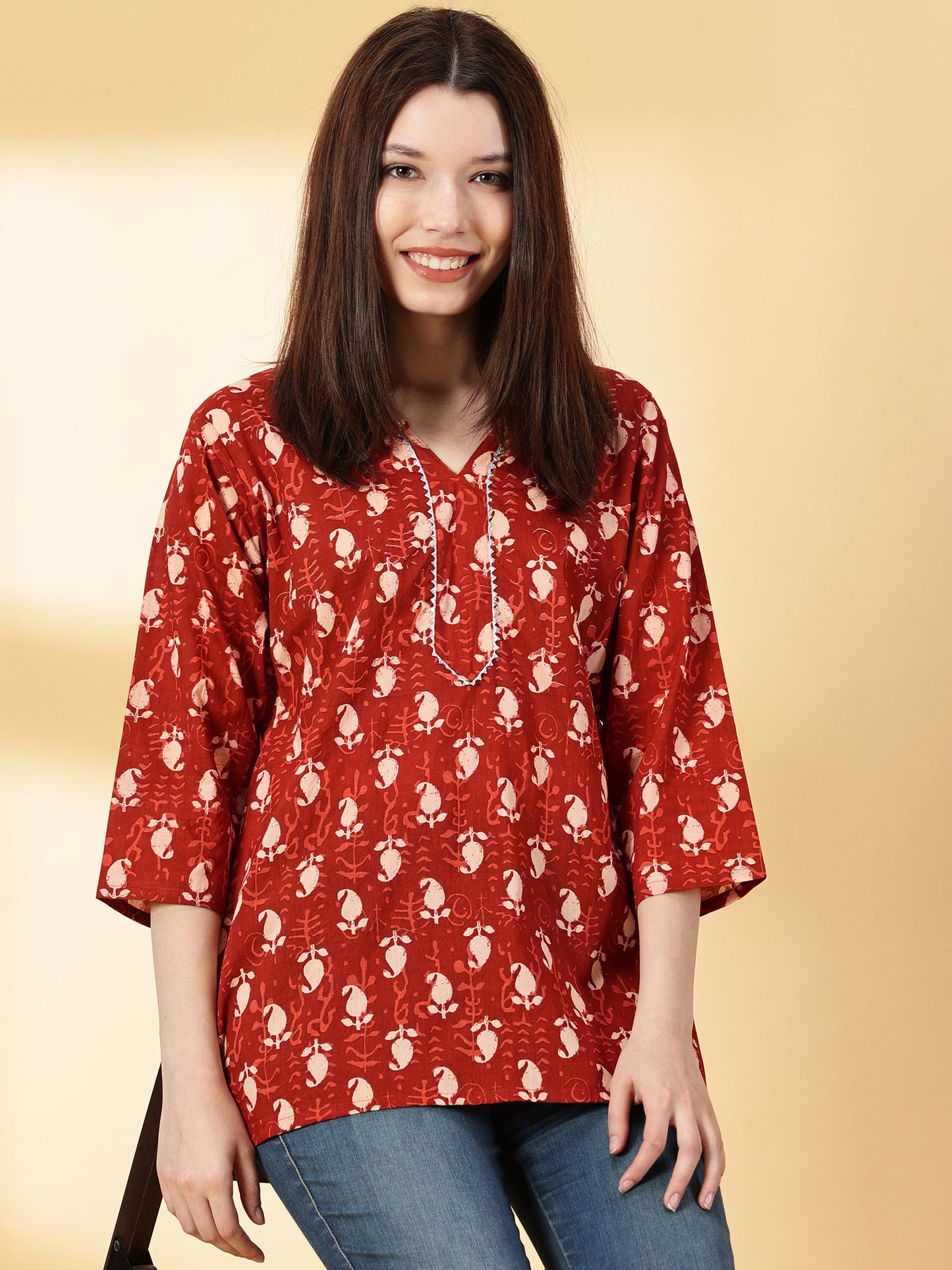 Women Brown Cotton Printed Straight Kurti